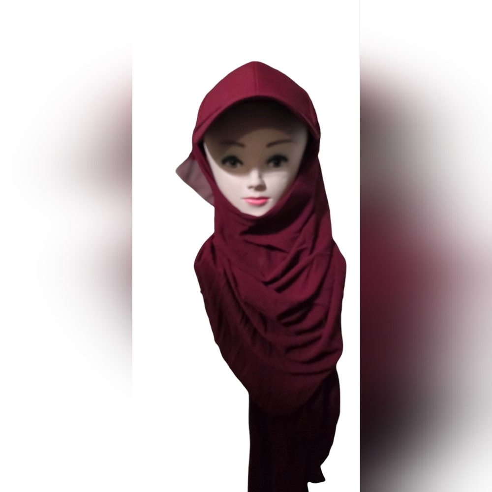 Hat with scarf burgundy color